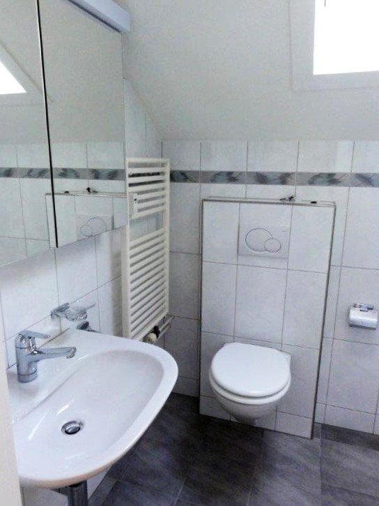 Charmante 2-Zimmer-Dachwohnung an ruhiger Lage in Aadorf 4