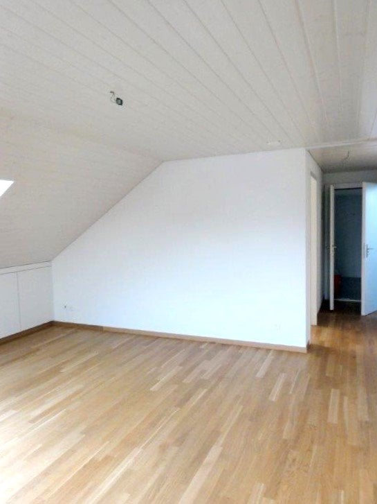 Charmante 2-Zimmer-Dachwohnung an ruhiger Lage in Aadorf 5