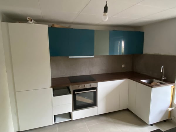 Charmante maison de deux appartements à Oleyres (3.5 et 4.5) avec jardins et places de parc séparés 5