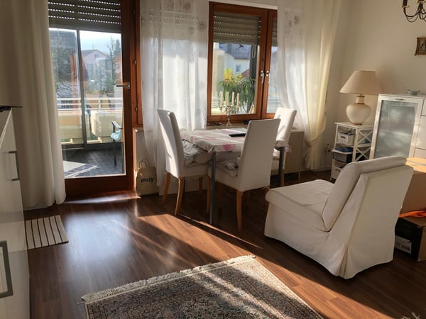 Neuwertige 1.5-Zimmer-Wohnung mit Wintergarten – Nähe Bad Zurzach 2