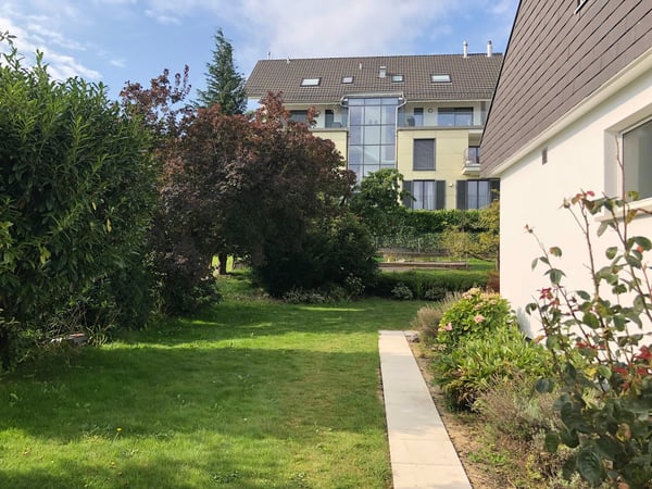 Freistehendes Einfamilienhaus mit großem Garten und Seesicht 4
