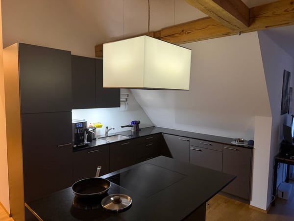 Exklusive 3.5-Zimmer-Attika mit Dachterrasse, Klimaanlage und Bundeshausblick im Kirchenfeld 2
