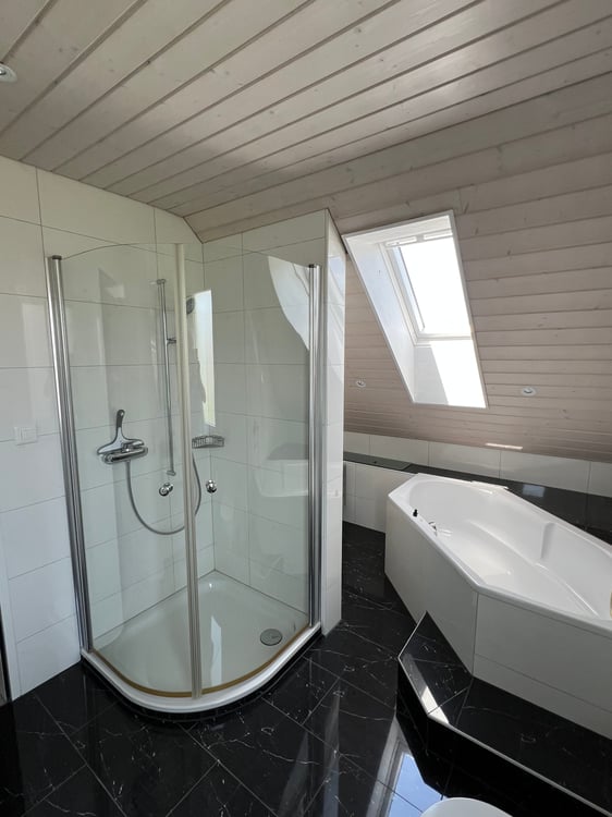Möbliertes 5.5-Zimmer-Haus in idyllischer Seelage – Buonas, Zug 10