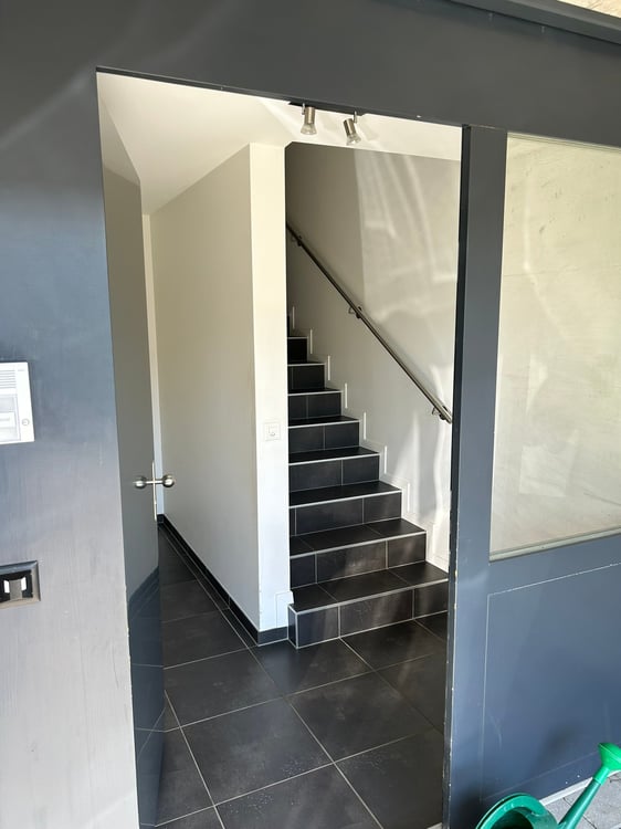 Maison mitoyenne moderne de 5.5 pièces à Romont – Vue imprenable et cadre paisible 10