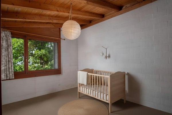 Familienparadies mit grossem Garten und Bachanstoss 11