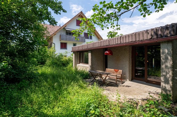 Familienparadies mit grossem Garten und Bachanstoss 15