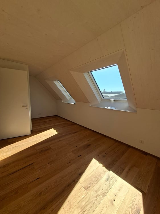 Erstvermietung 4.5-Zimmer-Reihenhaus mit zusätzlichem Hobbyraum (UG) Birsigstrasse 7 in Biel-Benken 14