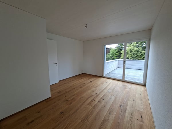 Erstvermietung 4.5-Zimmer-Reihenhaus mit zusätzlichem Hobbyraum (UG) Birsigstrasse 7 in Biel-Benken 13