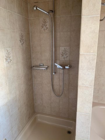 3.5 Zimmer Dachwohnung in Wald ZH 8