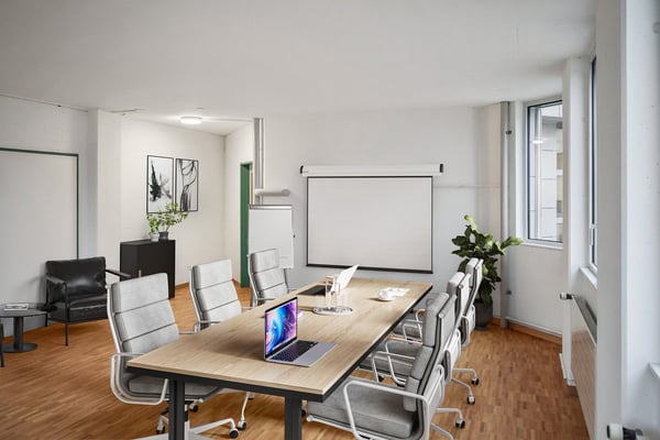Heller Gewerberaum zu vermieten 3