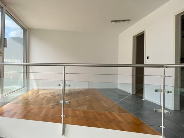 Luminoso Appartamento Duplex di 4.5 locali a S. Antonino – Disponibile Subito 6