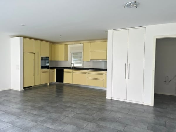 Luminoso Appartamento Duplex di 4.5 locali a S. Antonino – Disponibile Subito 5
