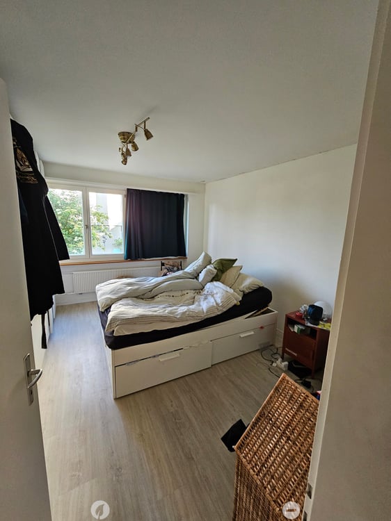Charmant appart de 3,5 pces au 1er étage avec balcon à Bienne - 3.5-Zimmer-Wohnung im 1 OG in Biel 7