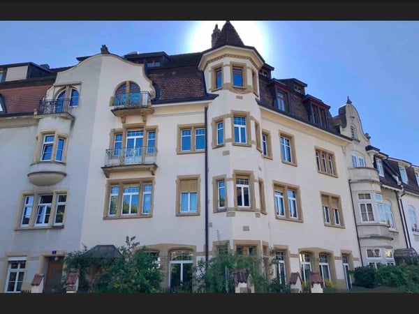 Charmante 2.5-Zimmer-Altbauwohnung am Rütimeyerplatz in Basel 2