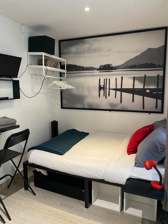 Studio meublé et calme au 2ème étage – Zürich-Altstetten, disponible immédiatement 4