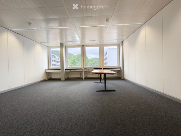 350 m² Bürofläche an zentraler Lage in Muttenz zu vermieten 2