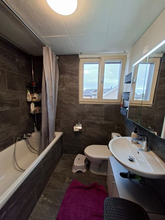 Charmante 3.5-Zimmer-Wohnung im renovierten Altbau in Bürglen TG 3