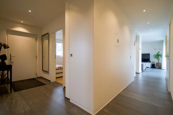 Charmante 5.5-Zimmer-Dachwohnung mit Bergblick in Büsserach 4