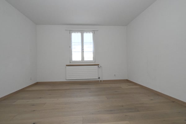 Charmantes 5-Zimmer-Reihenhaus an der Binzikerstrasse in Grüningen 14