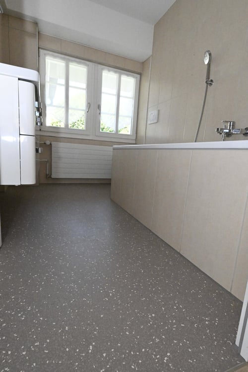 Charmantes 5-Zimmer-Reihenhaus an der Binzikerstrasse in Grüningen 12