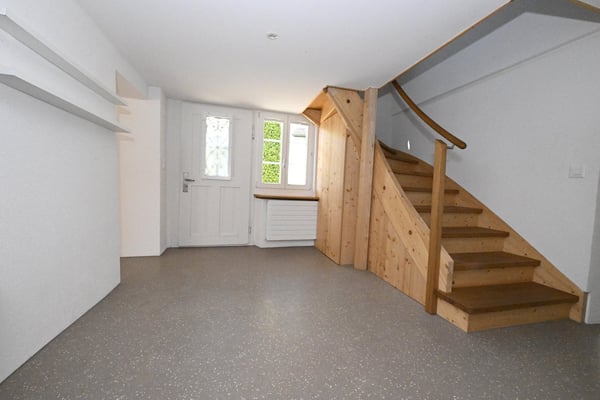 Charmantes 5-Zimmer-Reihenhaus an der Binzikerstrasse in Grüningen 6