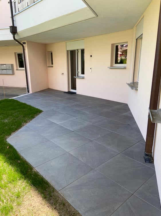 Grosszügige, komplett sanierte 5.5 Zimmer Wohnung mit 130 m² Terrasse (Eigentumstandard) 6