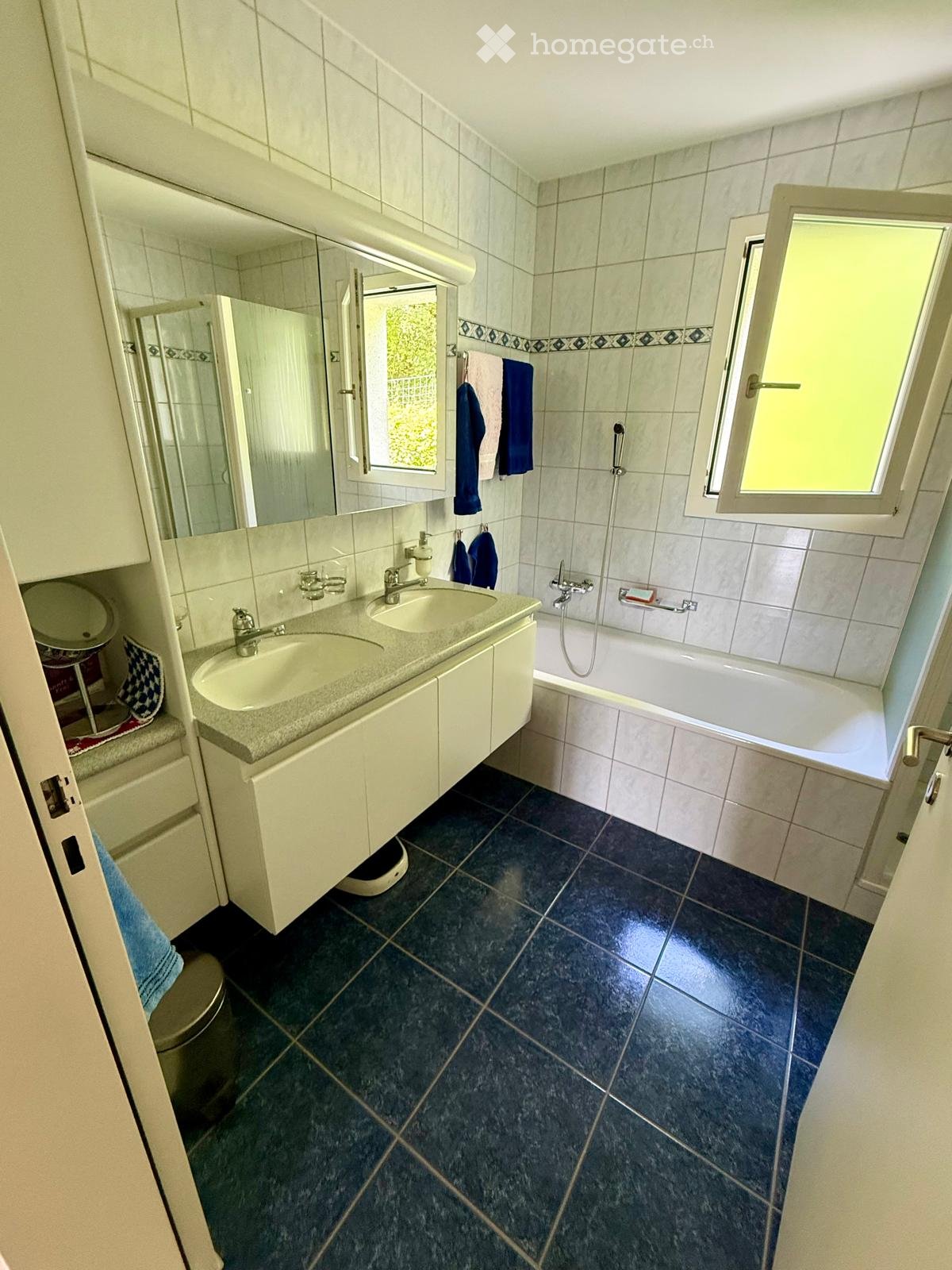 Immobilie in Rüti Zh - Gemütliche 3.5-Zi-Wohnung im 2.OG in Rüti, herrliche Aussicht, Wintergarten & zusätzlicher Büroraum - Bild 8