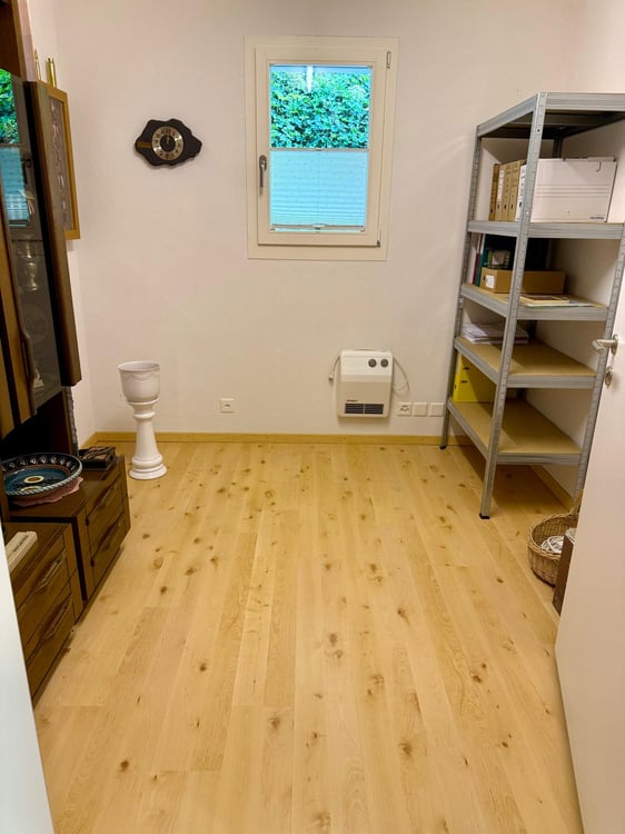 Gemütliche 3.5-Zi-Wohnung im 2.OG in Rüti, herrliche Aussicht, Wintergarten & zusätzlicher Büroraum 10
