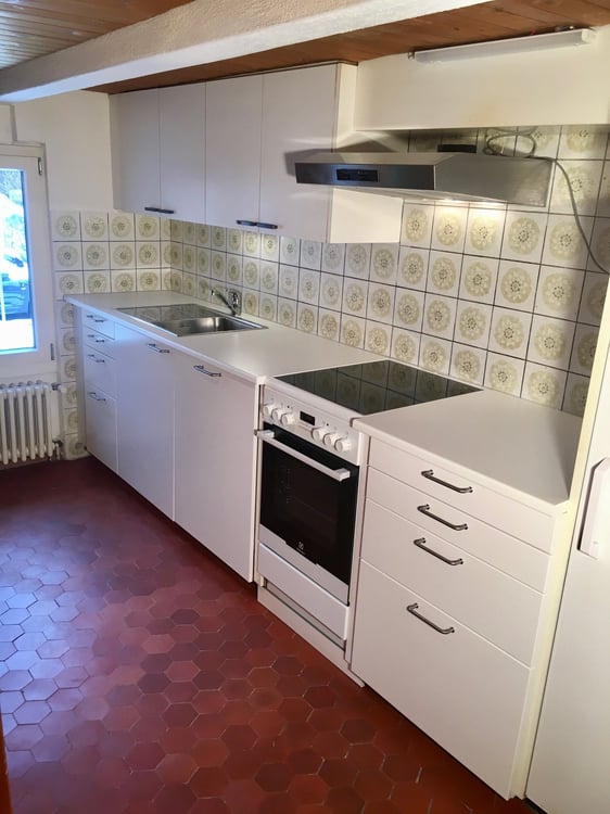 Charmante 2.5-Zimmer-Altbauwohnung mit schöner Aussicht im grünen Obermeilen 4