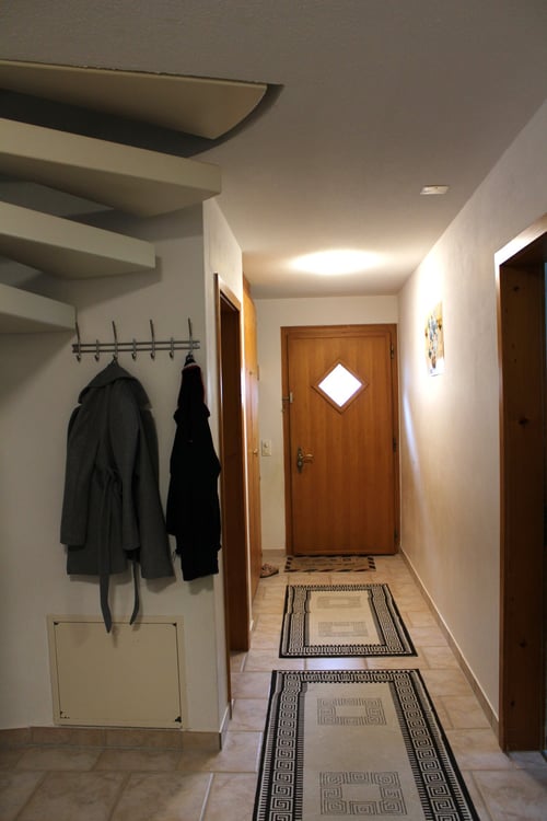 Idyllisches Wohnen im Grünen – 6.5-Zimmer-Haushälfte auf dem Bauernhof 4