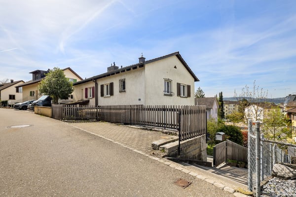 Familienfreundliches Wohnen mit Garten an sonniger Lage 2