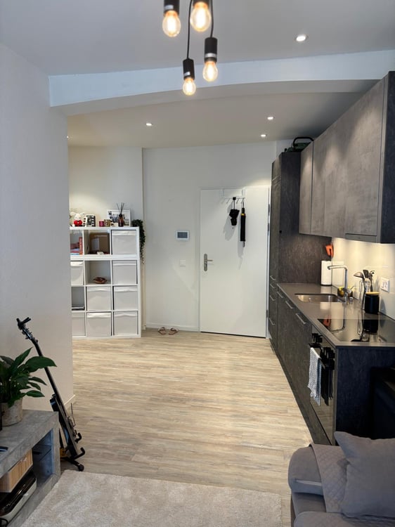 Moderne 2.5-Zimmer-Wohnung in der Schaffhauser Altstadt – zentral, ruhig und sofort verfügbar 8