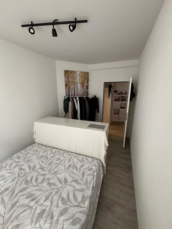 Moderne 2.5-Zimmer-Wohnung in der Schaffhauser Altstadt – zentral, ruhig und sofort verfügbar 4