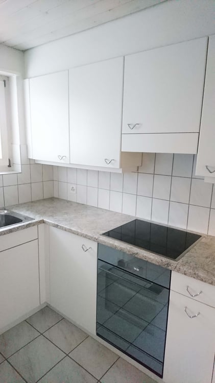 Grosszügige 5.5-Zimmer-Maisonettewohnung mit Gartenanteil und Cheminée in einem Zweifamilienhaus 15