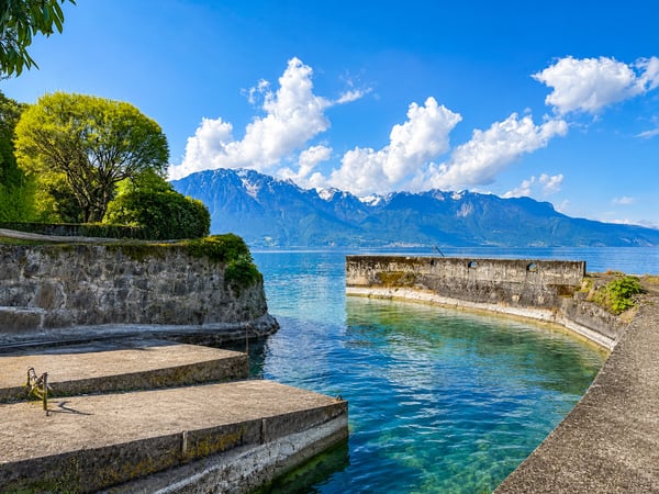 Majestueuse villa de 10.5 pièces à Montreux – Vue panoramique et prestations d'exception 12