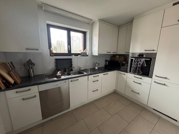 Charmante 3-Zimmer-Maisonette-Wohnung in Birsfelden 4