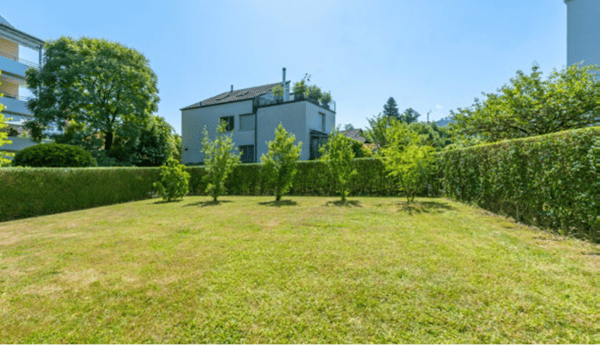 Gartenwhg. 3.5 Zi. Grosszüg in attraktivem Wohnquartier mit viel Freiraum & nahe der Stadt Zug 2