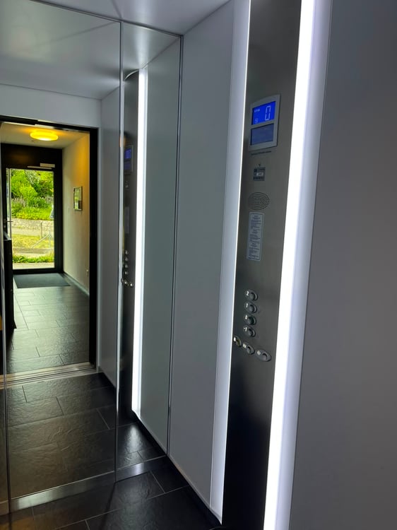 4.5-Zimmer-Maisonette mit Galerie, 134 m², Weitsicht & Lift – sofort verfügbar 11