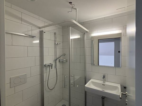 4.5-Zimmer-Maisonette mit Galerie, 134 m², Weitsicht & Lift – sofort verfügbar 9