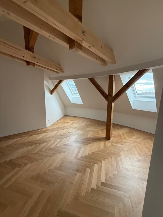 Wunderschöne 4-Zimmer-Wohnung nach Kernsanierung in Wiedikon zu vermieten 8