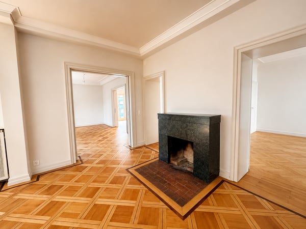 Frisch sanierte, wunderschöne Wohnung an Top Lage zu vermieten! 4