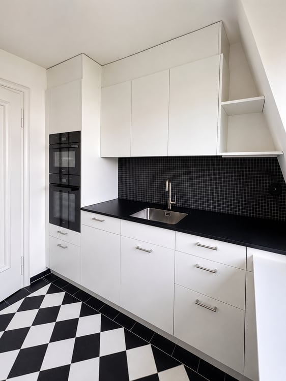 Frisch sanierte, wunderschöne Wohnung an Top Lage zu vermieten! 7