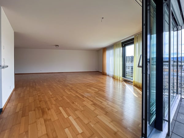 Ruhige Natur-Oase mit zentraler Anbindung: 4.5 Zimmer-Apartment im Kreis 7 von Zürich 7