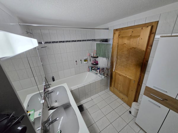 Charmantes 6-Zimmer-Reihenhaus in Schiers – Wohnen mit Aussicht und Komfort 9