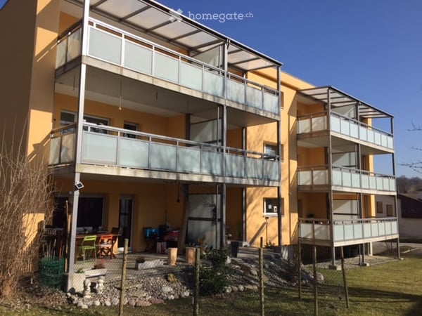 NEU 3 Zimmerwohnung mit grossen Balkon sehr ruhig 72 m2 1