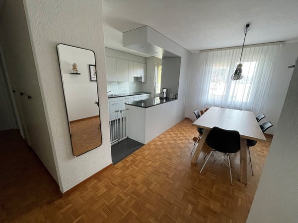 Helle 4.5-Zimmer-Wohnung mit Balkon in Effretikon – ab 01.10.2026 2