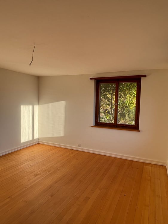 Charmantes 1.5-Zimmer-Studio mit Balkon und Bergblick in Chur 5