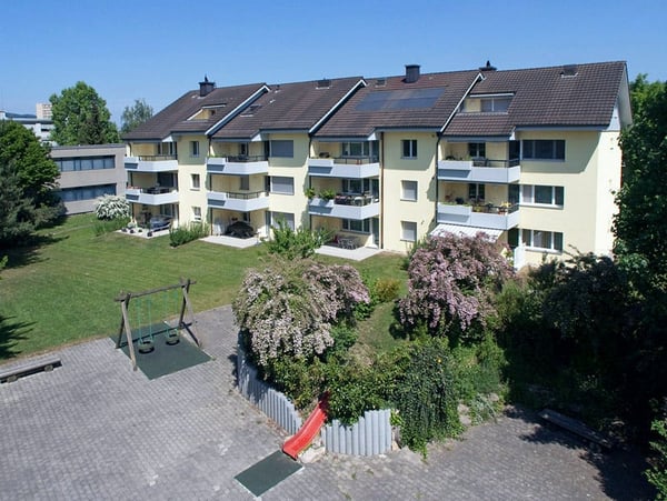 Charmante 2.5-Zimmer-Dachwohnung an der Hauptstrasse in Hausen (AG) 5