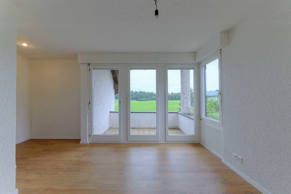 Renovierte Doppeleinfamilienhaushälfte in Birchwil an ruhiger Lage mit unverbaubarer Aussicht 10