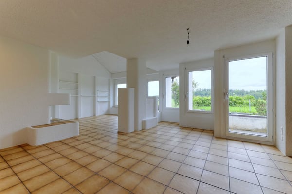 Renovierte Doppeleinfamilienhaushälfte in Birchwil an ruhiger Lage mit unverbaubarer Aussicht 2